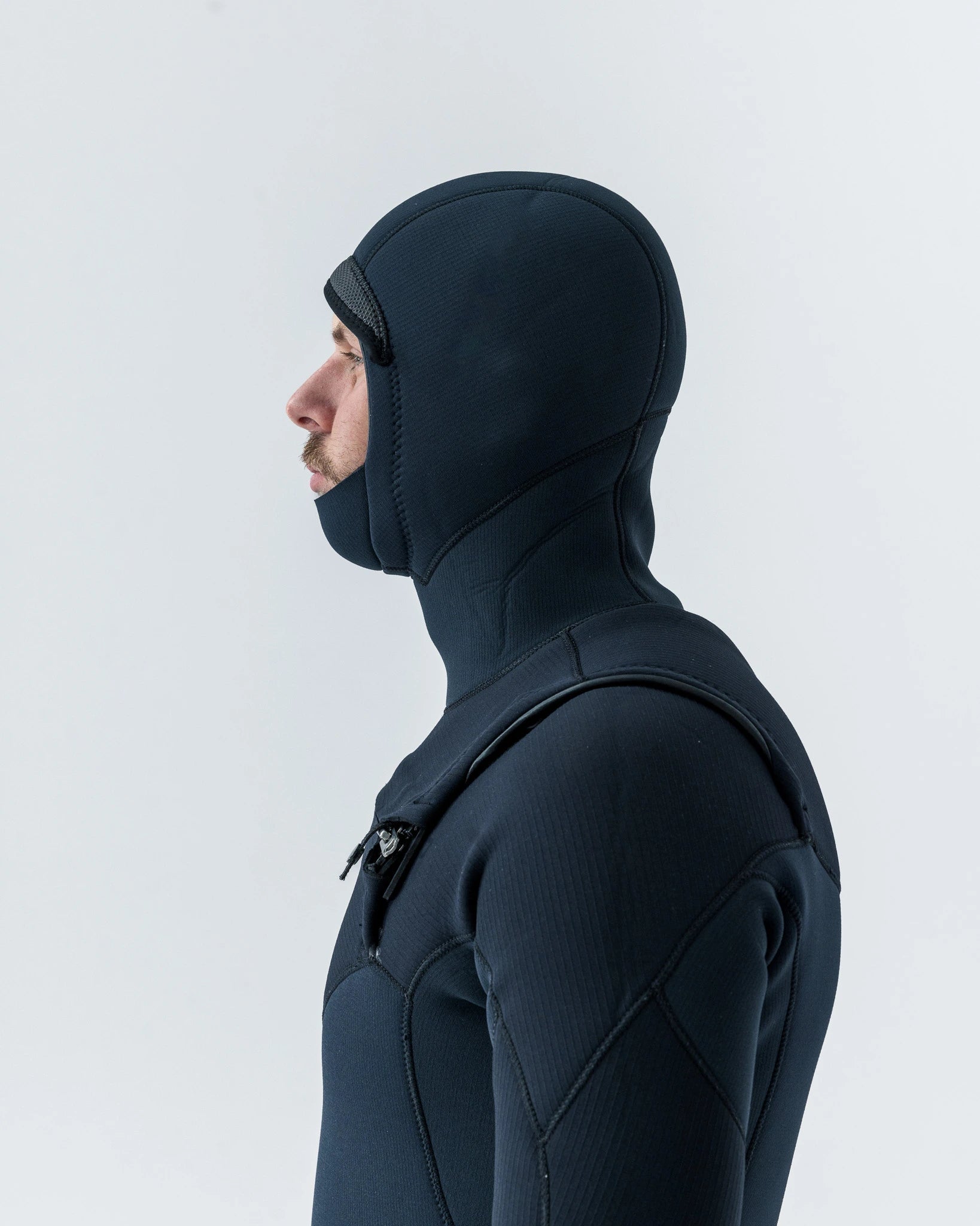 Pianka neoprenowa z kapturem UNDA – Yamamoto G-wetsuit UNDA - Dasea People